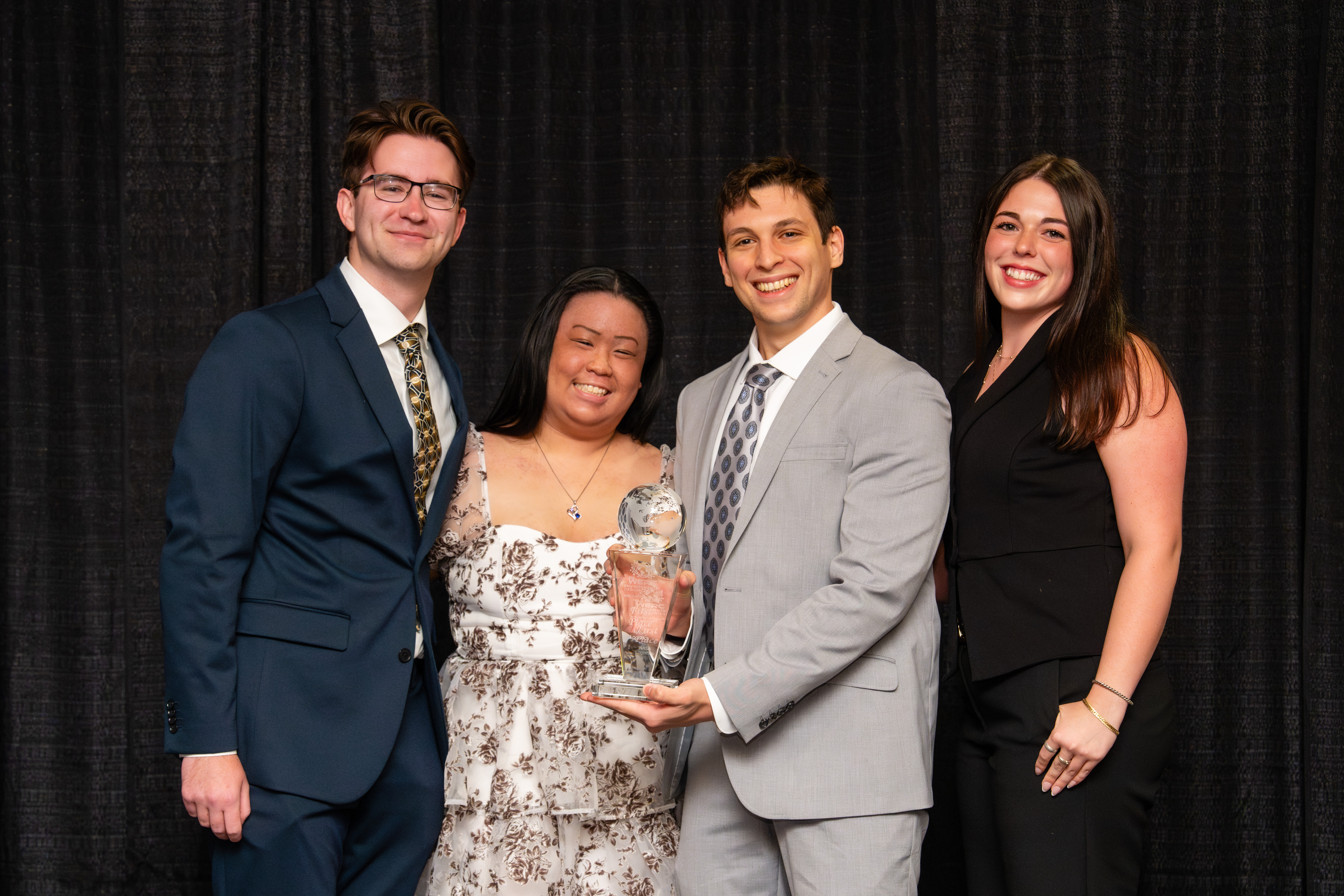 Louisiana State University 4 - Peer Award - Lunar Containers, Overall 1st Place